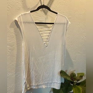 American eagle white shirt